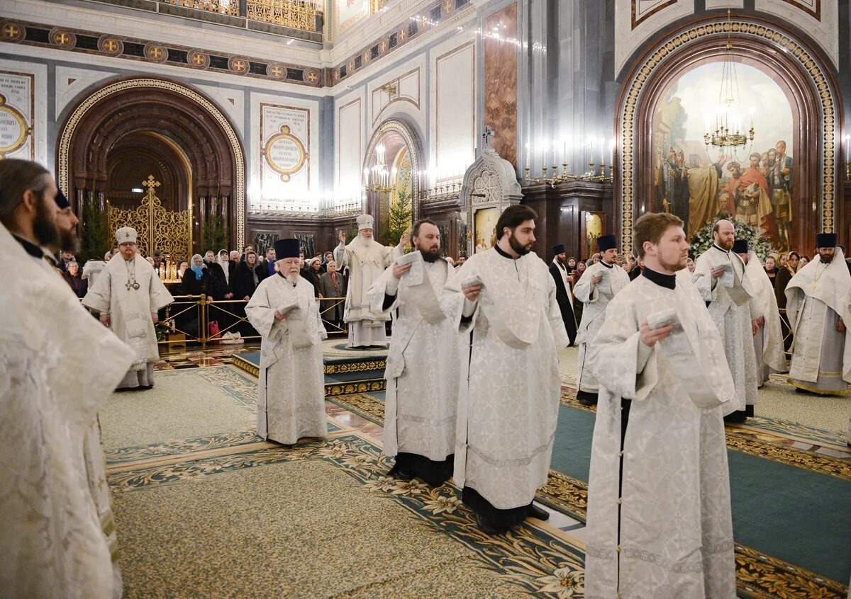 Белый цвет олицетворяет собою Божественный Свет