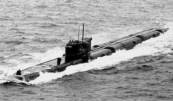 Подводная лодка с крылатыми ракетами (ПЛАРК) проекта 675