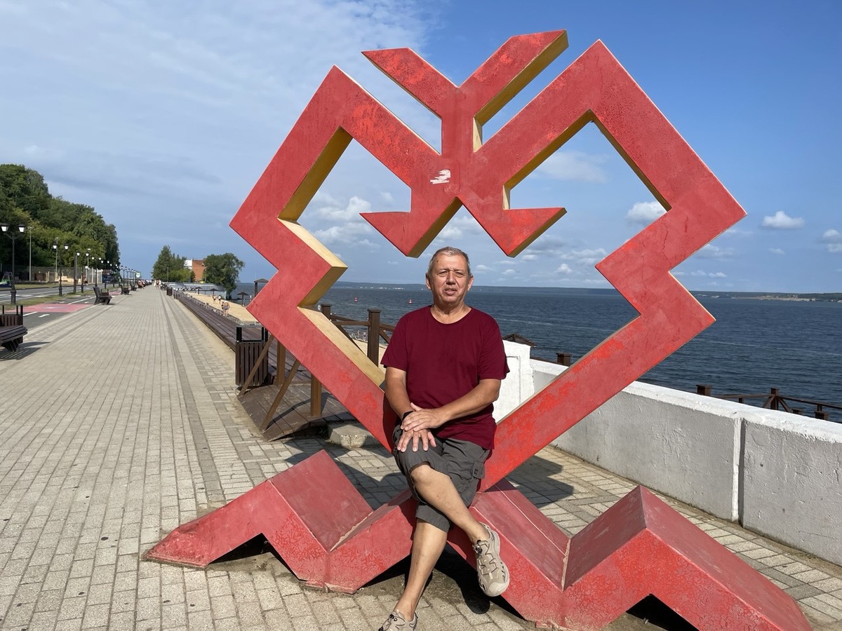 На Московской набережной в Чебоксарах