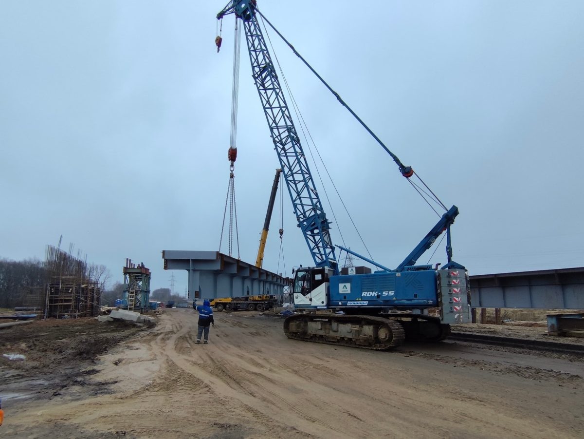    Работы идут в рамках второй очереди первого этапа строительства