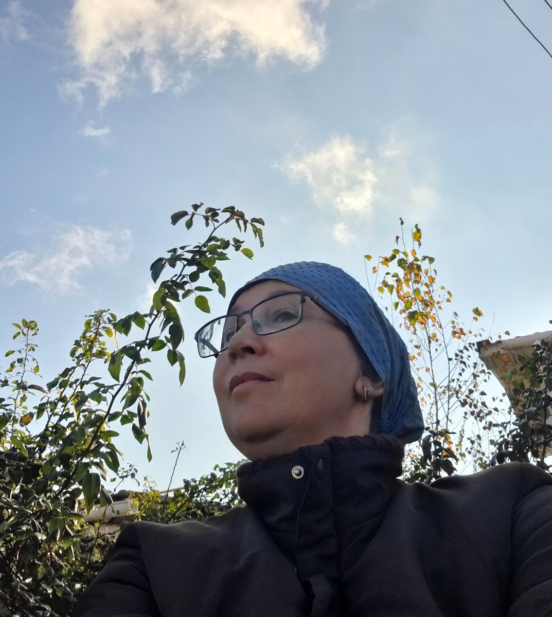 Фото: Зеленая леди, сад, семья и томатный сок 