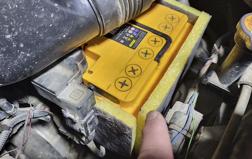 Аккумулятор-старичок ещё послужит: 3 простые действия, чтобы вернуть силу "умирающей" батарее