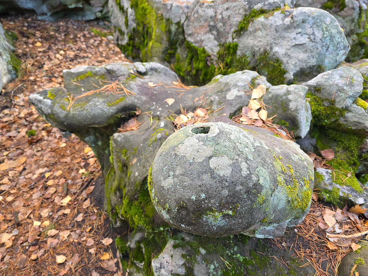 Они насквозь сквозные).