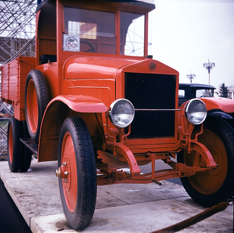 АМО-Ф-15 на выставке «50 лет советского автопрома». Москва, ВДНХ, октябрь 1974 года