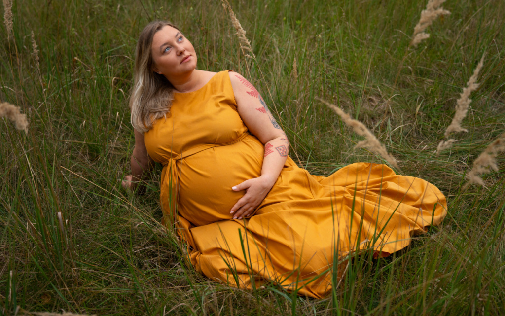  Поздняя беременность может проходить благополучно при грамотном планировании и адекватном наблюдении. Фото: Freepik.