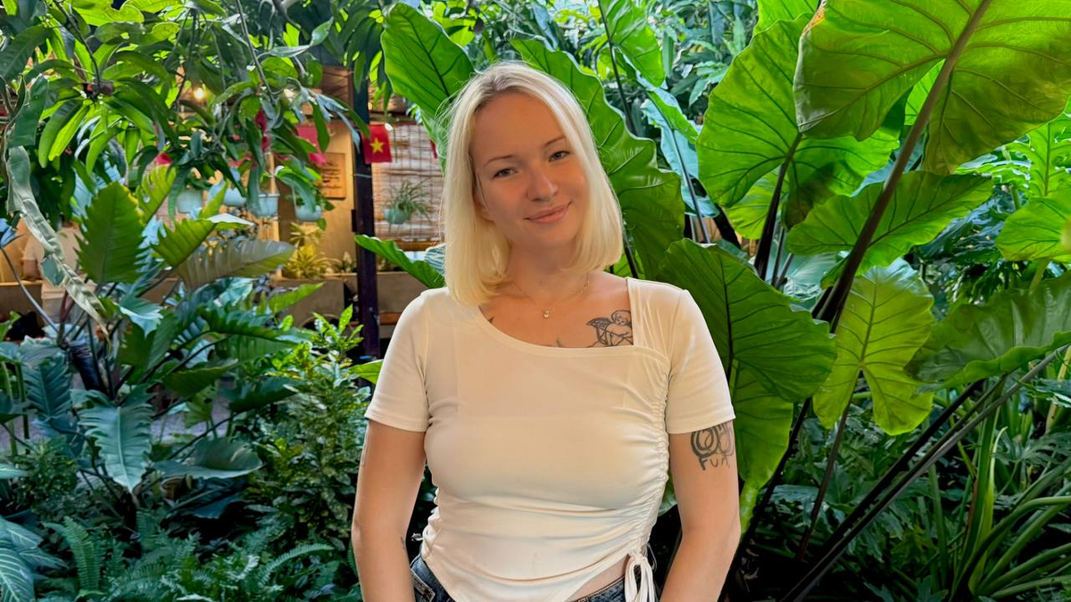 Привет, друзья! Я - Катя