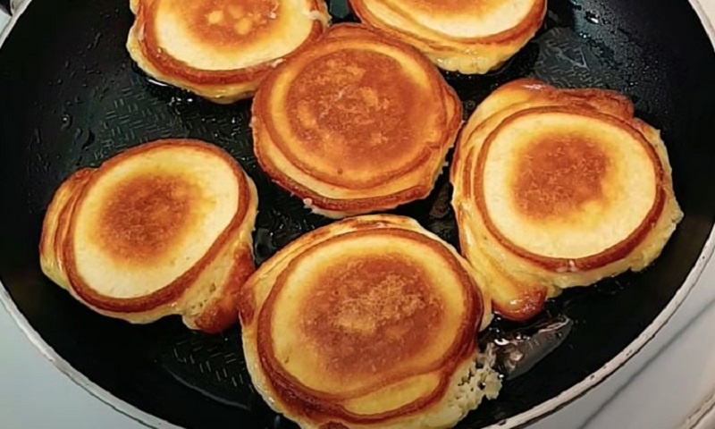 Оладьи с начинкой: быстрый секрет домашнего уюта без лишних хлопот