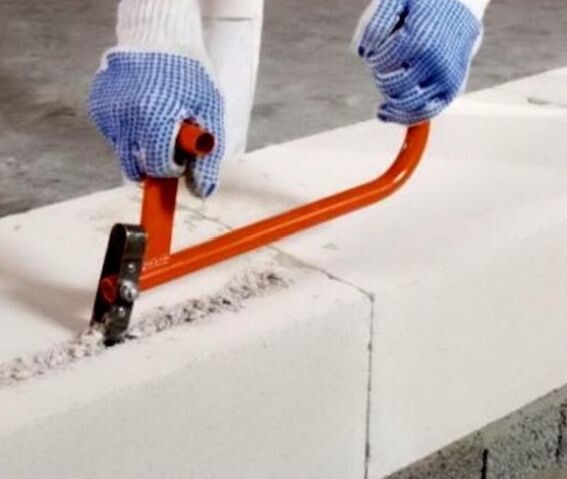 Штробление газоблока