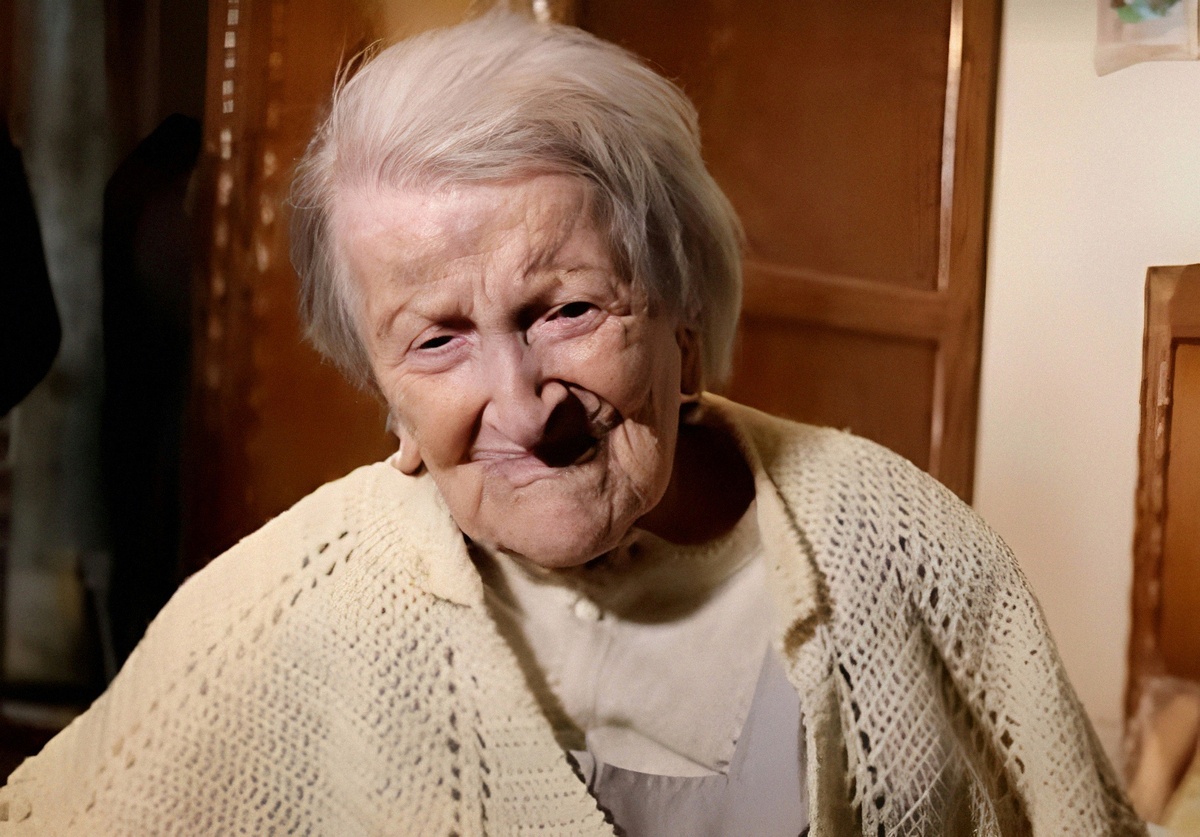 Эмма Морано.