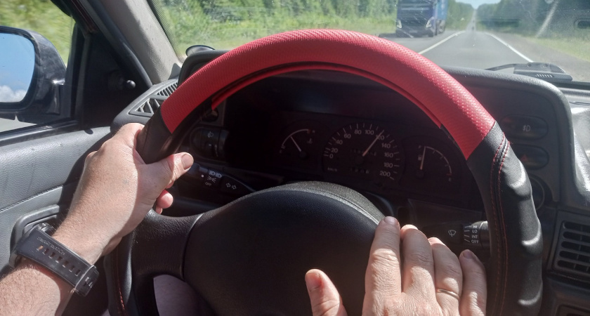    В ГАИ поставили жирную точку: можно ли обгонять справа - должен знать каждый водитель