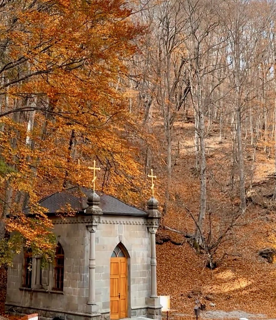 Национальный парк «Крымский», Косьмо-Диаминовский моностырь 