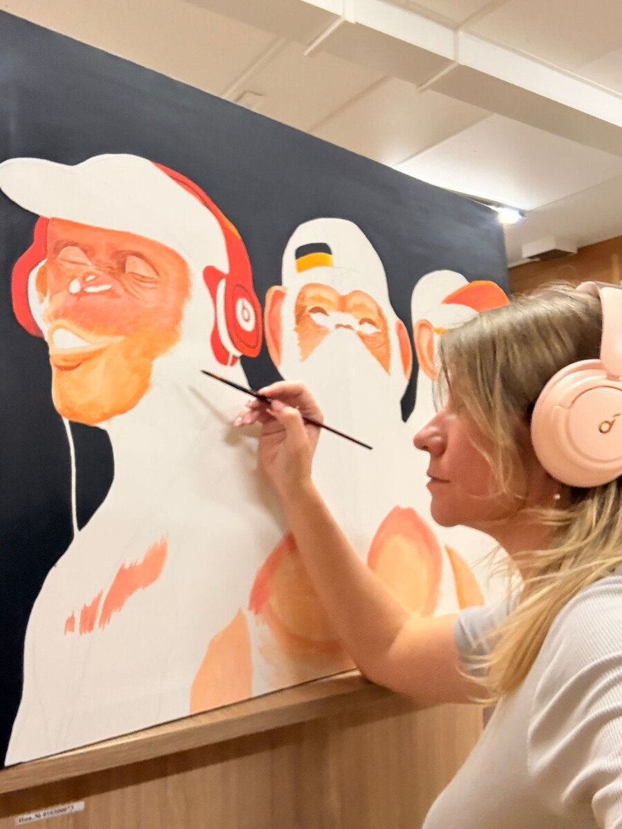 Начало работы над картиной "Три обезьяны"