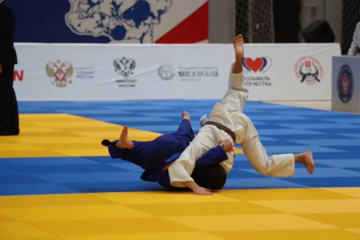   Всероссийские соревнования по дзюдо начались в Туле
