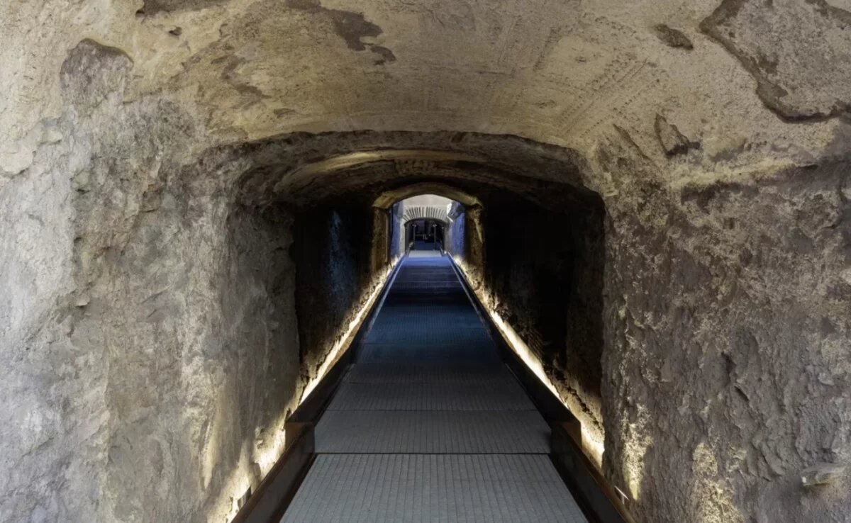    В Риме произошло повторное обрушение башни Торре-деи-Конти