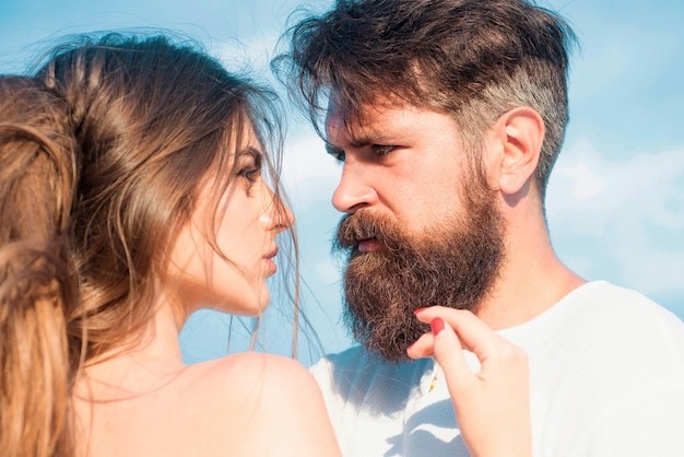 Опасные периоды в браке: когда мужчины изменяют чаще