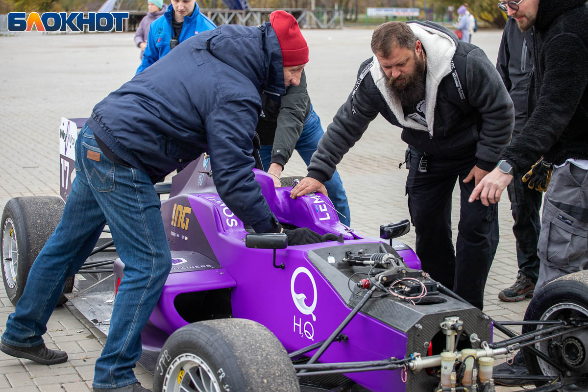 Листайте вправо, чтобы увидеть больше изображений