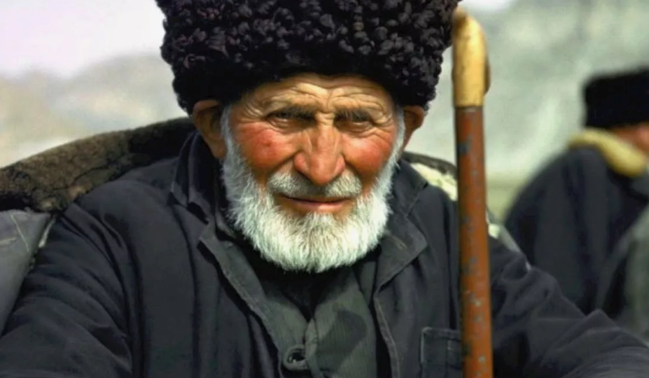 Почему чеченцы до сих пор помнят русских учителей поименно