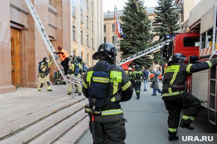     Пожар в ТРЦ «Спектр» ликвидирован, эвакуированы 215 человек