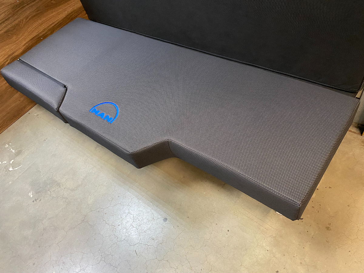 Беспружинный ортпедический матрас СПАЛБЕР Комфорт для MAN F2000 и F90 (1994 - 2000). Фото СПАЛБЕР_1.