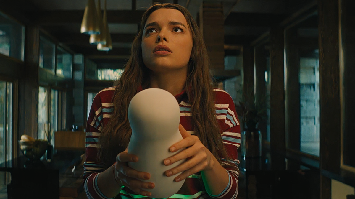 Фильм "Голосовой помощник" 2025 триллер