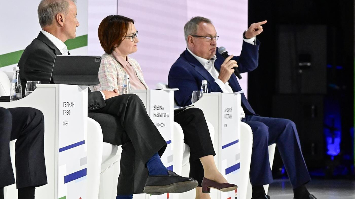 Банки снова удивили: новый «подарок» ударит по кошельку россиян