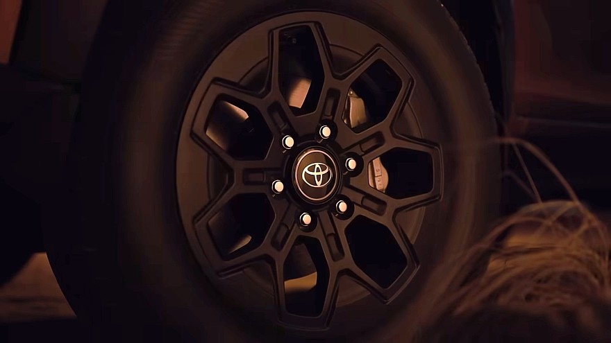    Новый Toyota Hilux