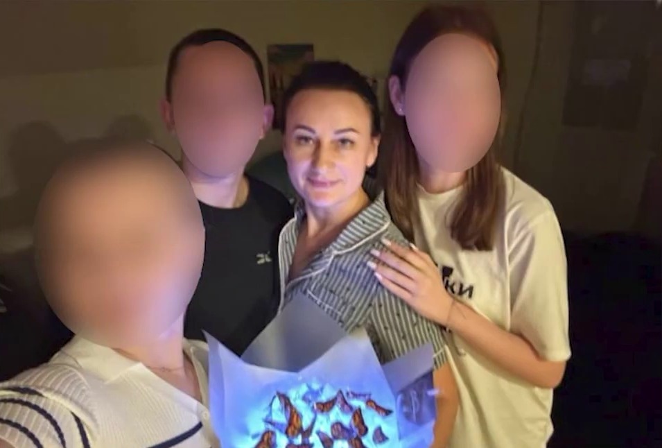 Дмитриева в кругу семьи