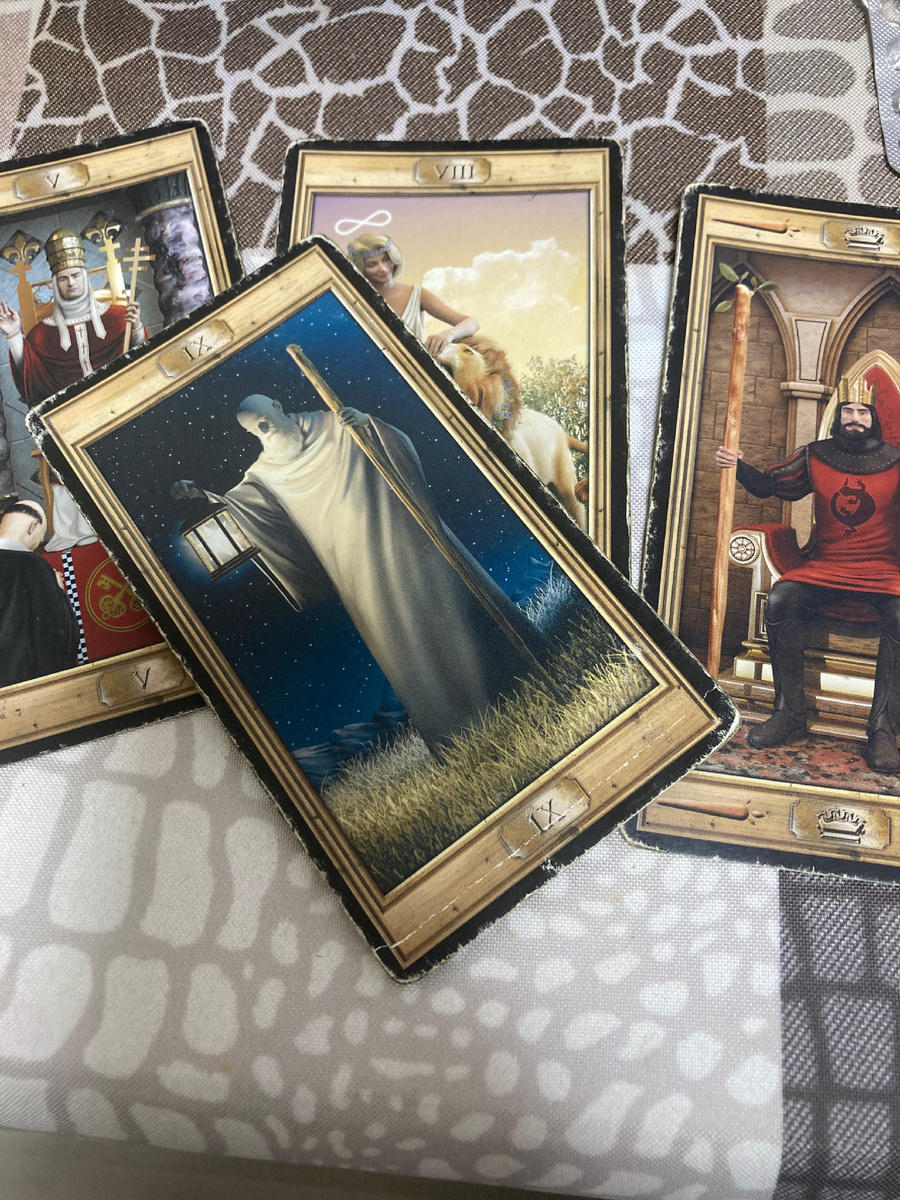 Карта отшельник-поиск внутри себя