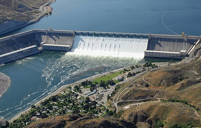 ГЭС «Гранд-Кули» (США).