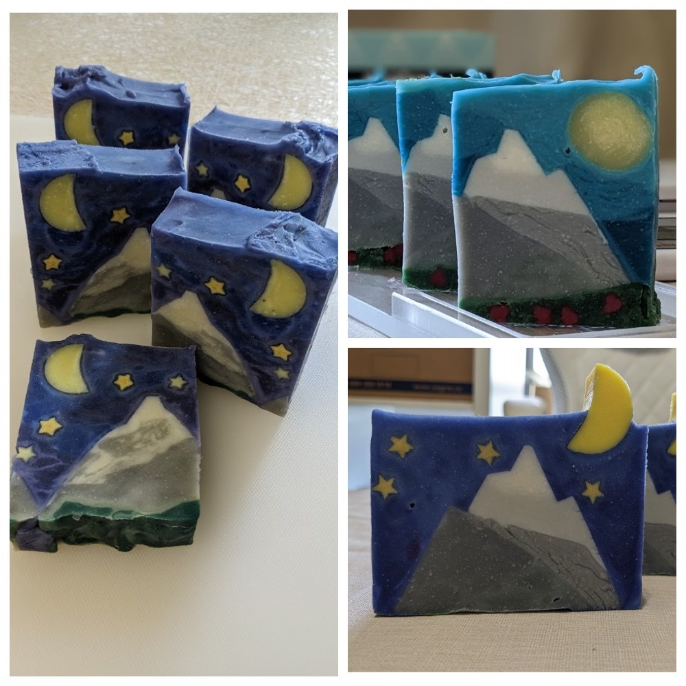 Мои самые первые эксперимерты в мыловарении с нуля. Коряво, но как ярко :)