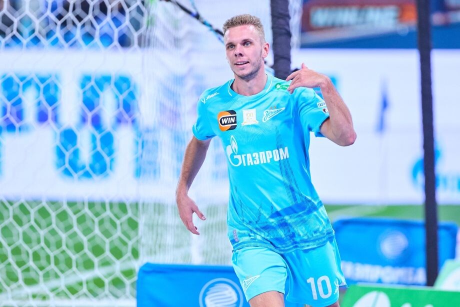 Максим Глушенков