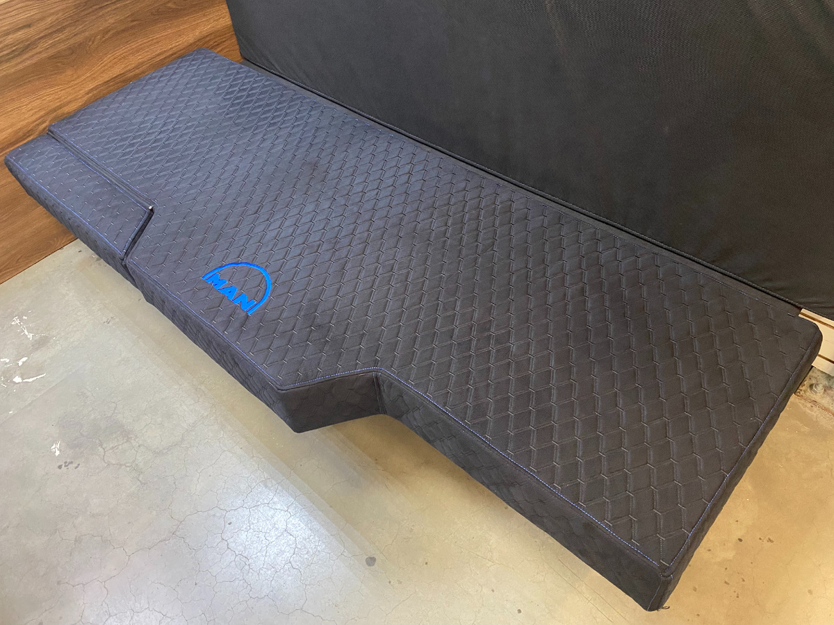 Беспружинный ортпедический матрас СПАЛБЕР Премиум для MAN F2000 и F90 (1994 - 2000). Фото СПАЛБЕР_1.