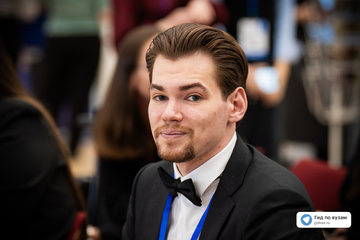 Георгий Слюсарев, выпускник Государственного университета морского и речного флота им. адмирала С.О. Макарова (ГУМРФ им. адм. С.О. Макарова), исполнитель дипломного проекта по заданию ИОГВ 2025. СМИ «Гид по вузам»