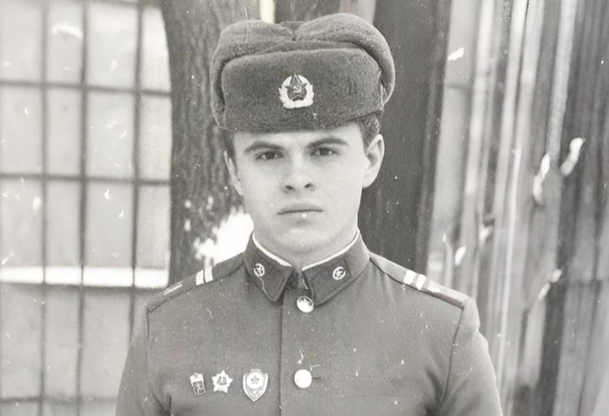 Сергей в армии