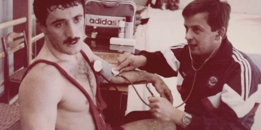 Судьба сыграла с ним злую шутку и его победил его же ученик. Арсен Фадзаев — легенда вольной борьбы