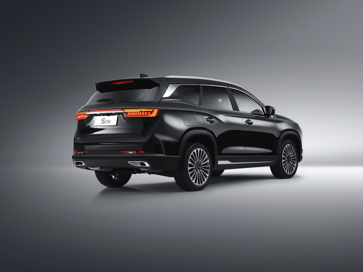    Soueast S09. Фото Soueast