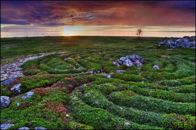 За гранью науки: тёмные тайны каменных лабиринтов