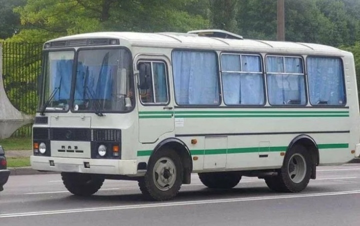 ПАЗ-3205