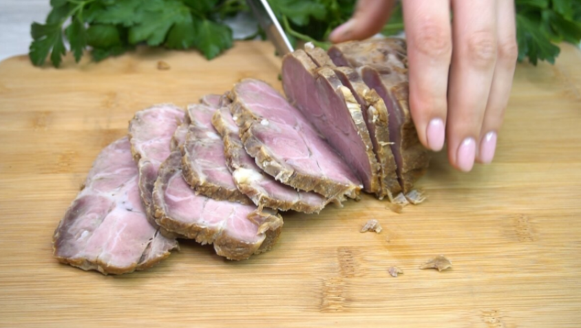 Как я готовлю мясо👉вместо колбасы на бутерброды (без духовки) Способ, о котором мало кто знает... не нужна фольга и рукав для запекания