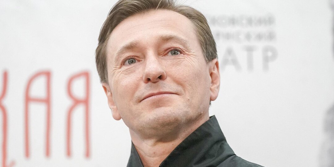 Звёзды, которые работали “обычными” профессиями до славы