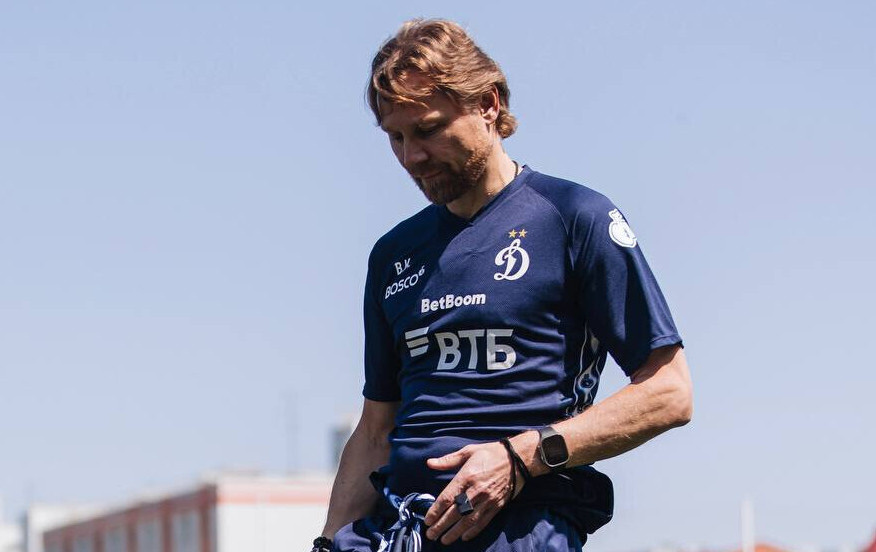 Валерий Карпин