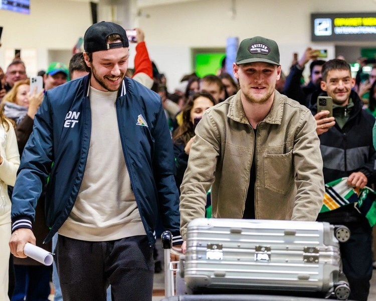    Девин Броссо (слева) и Шелдон Ремпал / фото: hcsalavat.ru