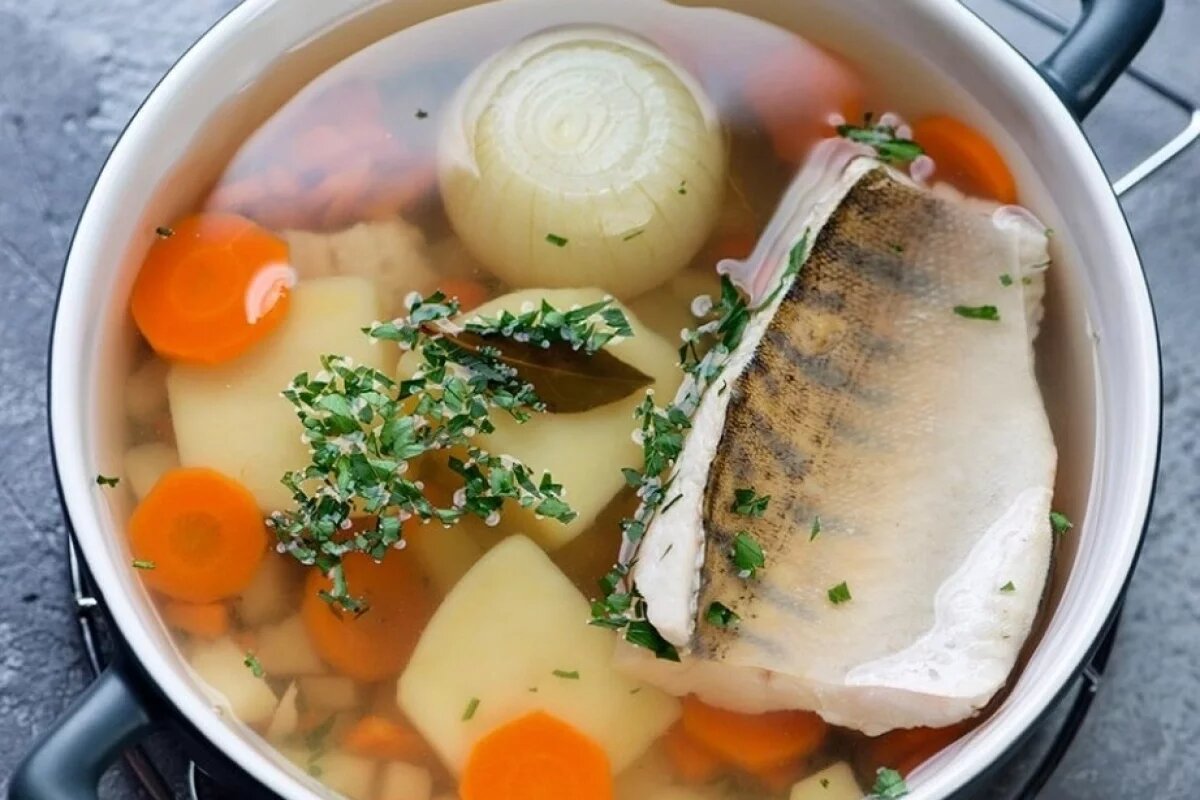    4 ноября в Хабаровске бесплатно раздадут царскую уху на площади Ленина