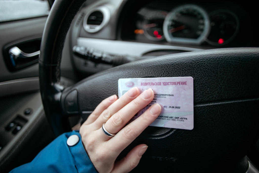 С 2027 года будет введена автоматическая передача медицинских данных водителей в ГИБДД 