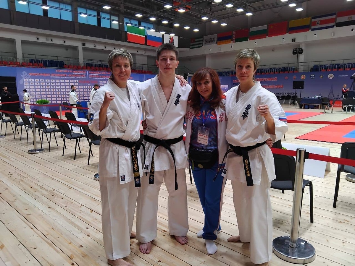    Карельские спортсмены завоевали золото на Кубке мира по киокусинкай
