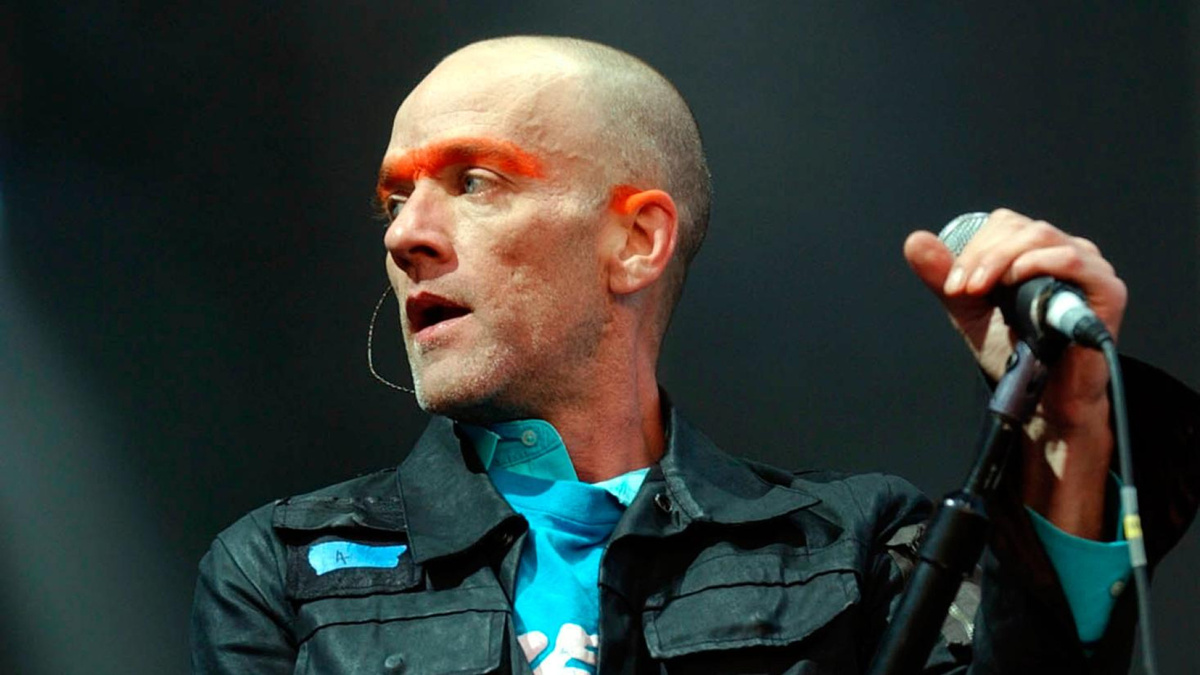 Майкл Стайп (полное имя — Джон Майкл Стайп, англ. John Michael Stipe) — американский автор-исполнитель, продюсер, фотограф и активист, наиболее известный как лид-вокалист группы R.E.M.