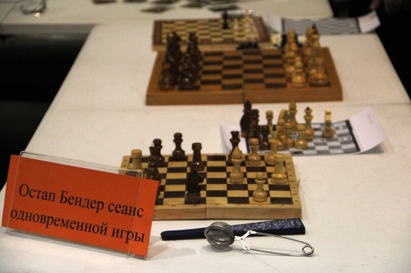     Лучшая игра, развивающая мышление / Алиса Хиславская