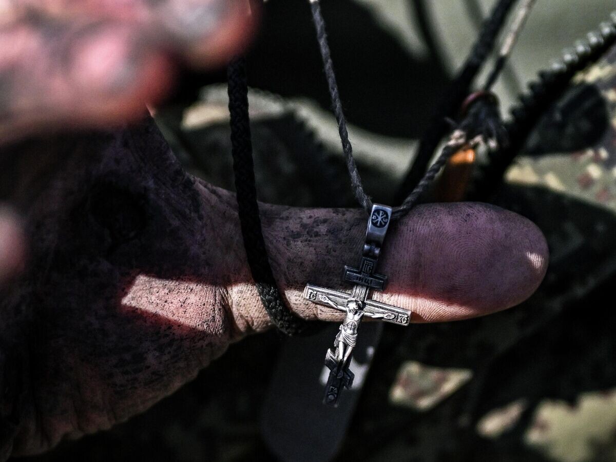    Работа полкового священника группировки войск "Центр" в зоне СВО© РИА Новости / Станислав Красильников