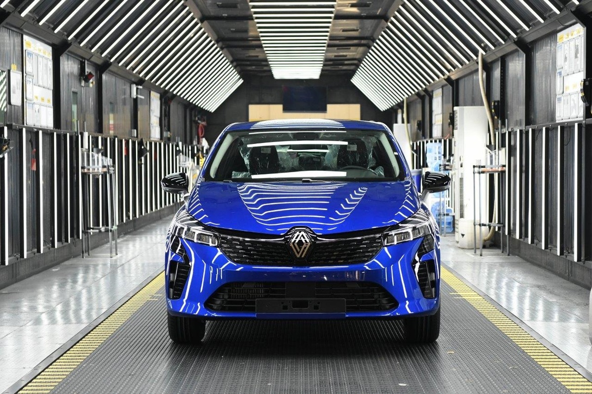 Renault Clio на конвейере в турецкой Бурсе. Фото корпоративного сайта Oyak-Renault