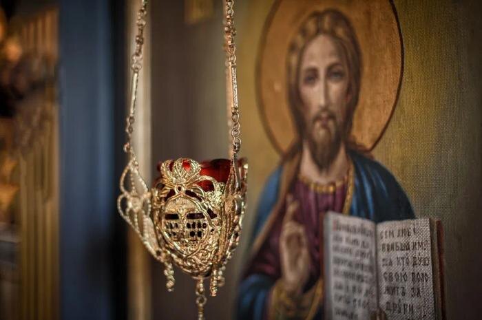 Обложка © Shutterstock / FOTODOM / guruXOX